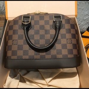 Louis Vuitton Alma BB